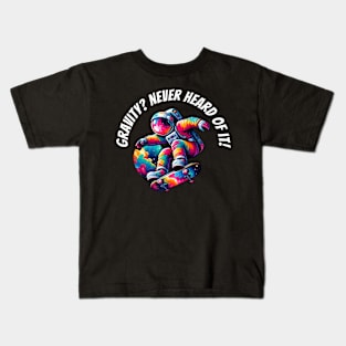 Gravity? Never Heard of it - Funny Astronaut on a Skateboard Kids T-Shirt